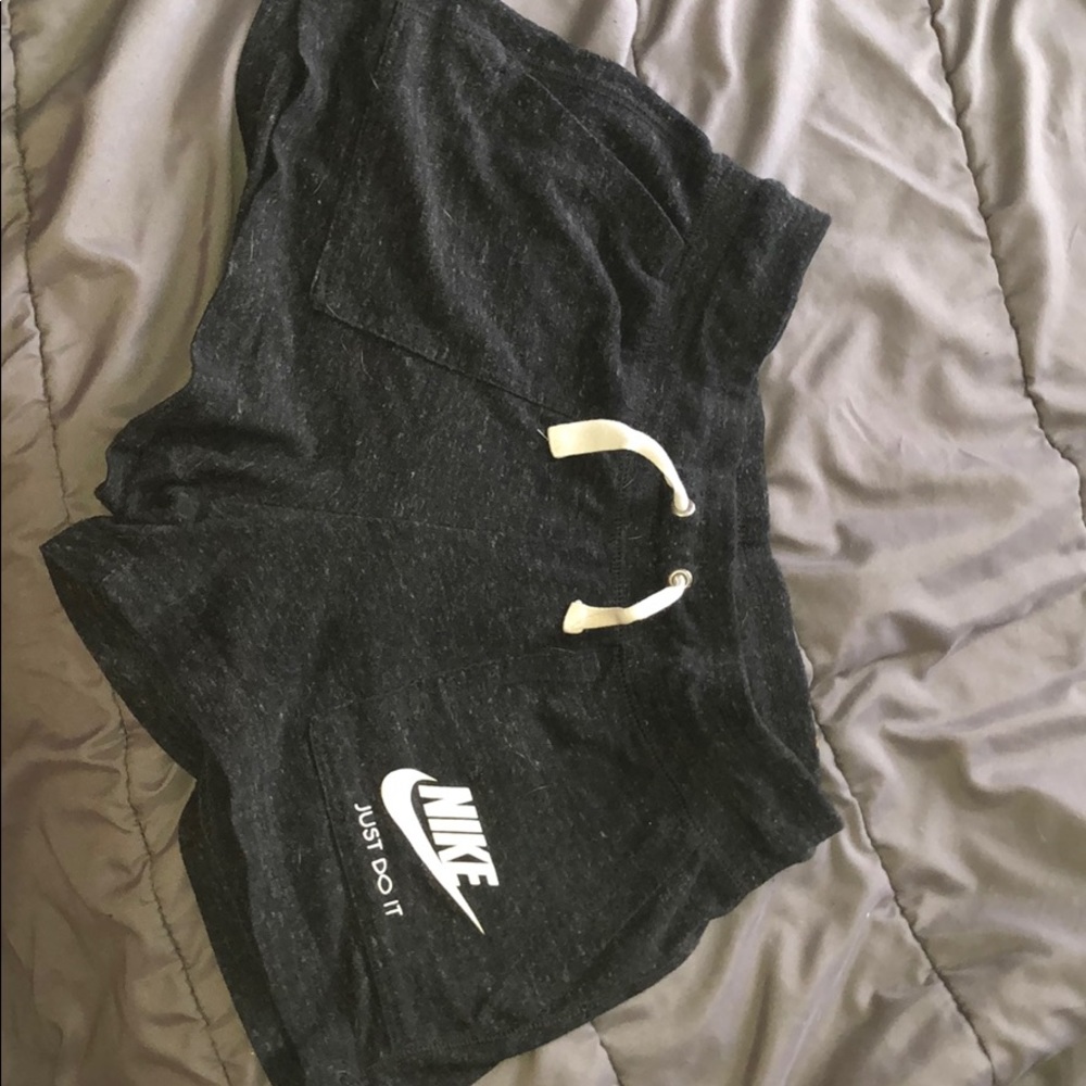 nike women's casual shorts